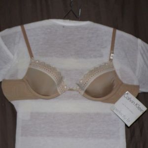 Lace Trimmed Push-Up Bra